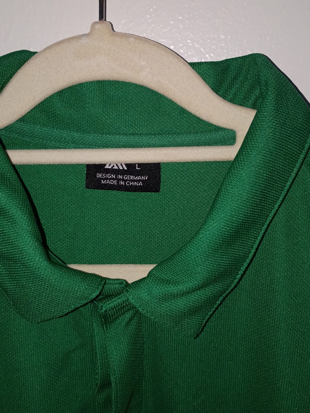 Source Unknown Men’s Green Polo Shirt